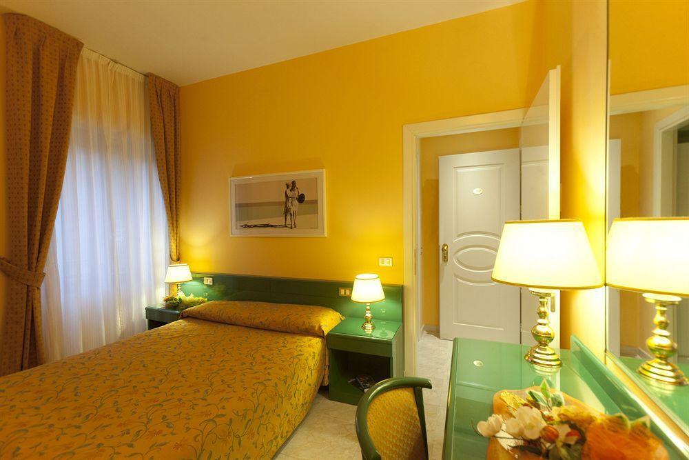 Baia D'Argento Hotel ปอร์โต ซานโต สเตฟาโน ภายนอก รูปภาพ