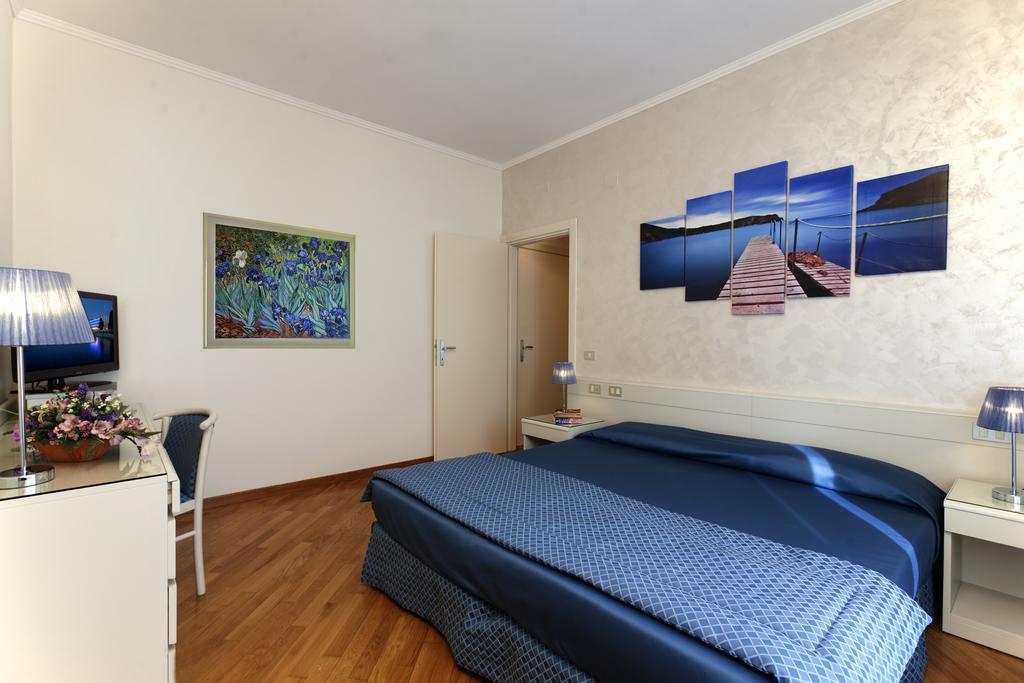 Baia D'Argento Hotel ปอร์โต ซานโต สเตฟาโน ภายนอก รูปภาพ