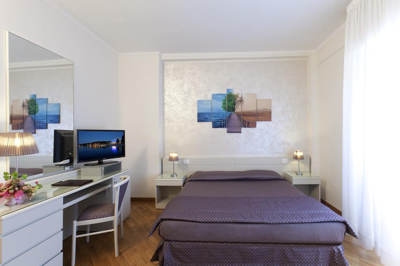 Baia D'Argento Hotel ปอร์โต ซานโต สเตฟาโน ภายนอก รูปภาพ