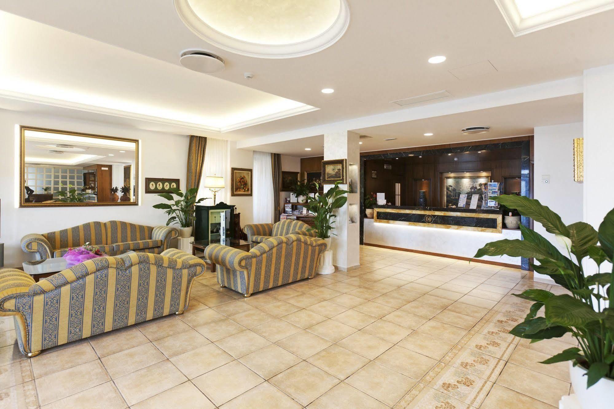 Baia D'Argento Hotel ปอร์โต ซานโต สเตฟาโน ภายนอก รูปภาพ
